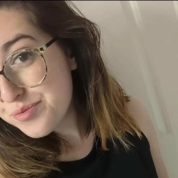 reychel castillo feet 2