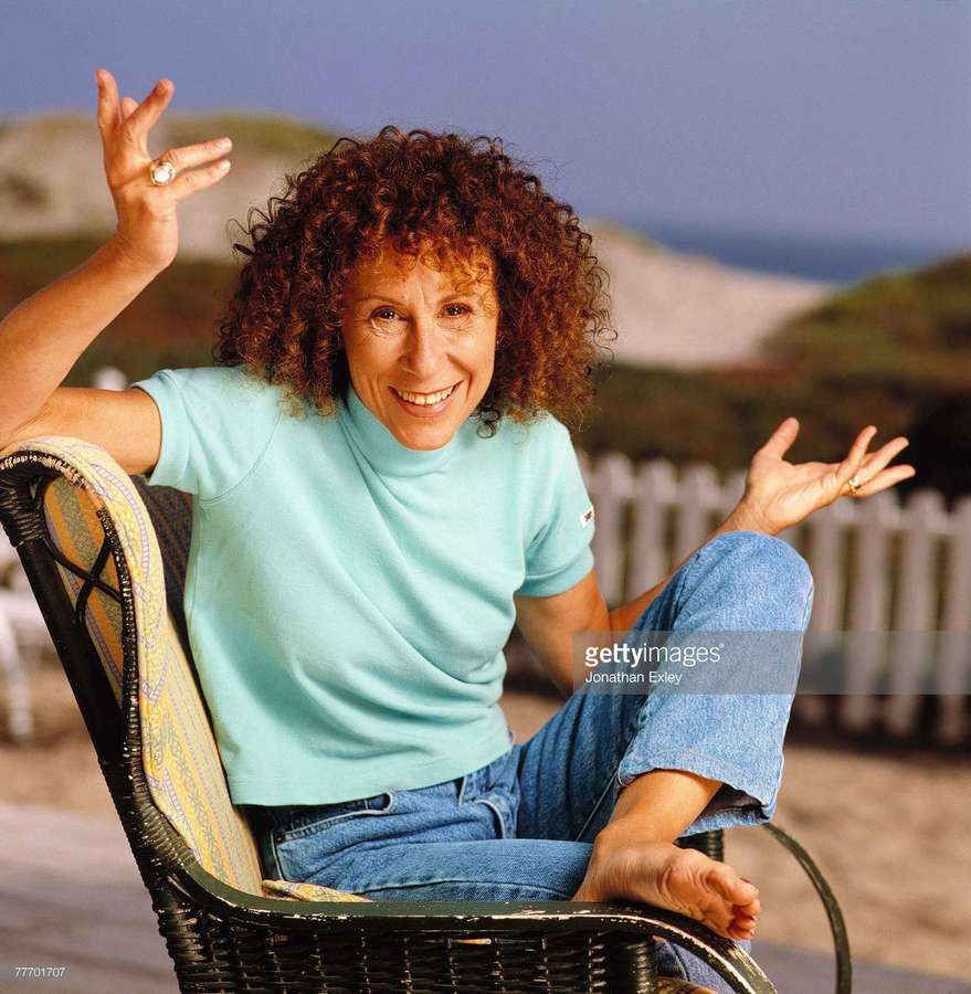 rhea perlman feet 2