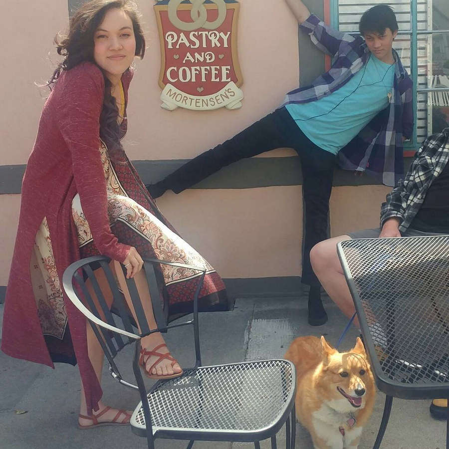 rhianna devries feet 5