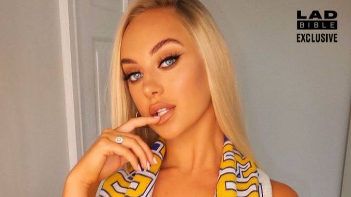 rhiannon blue taylor feet 3