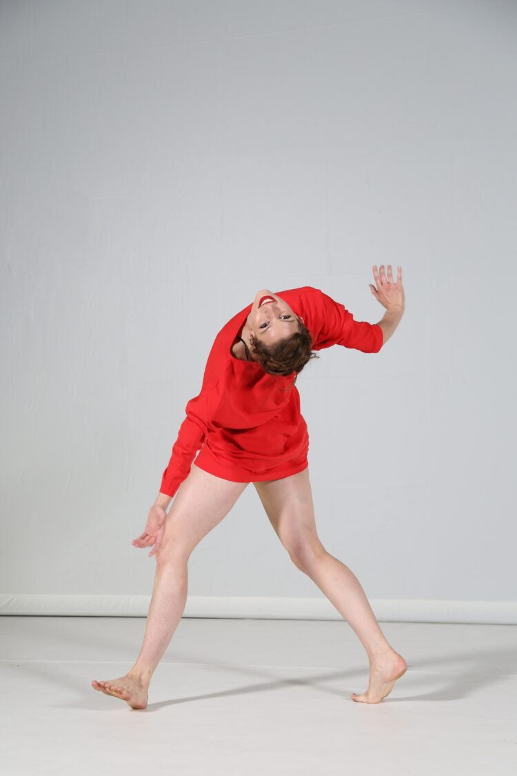 rhiannon johanna feet 2