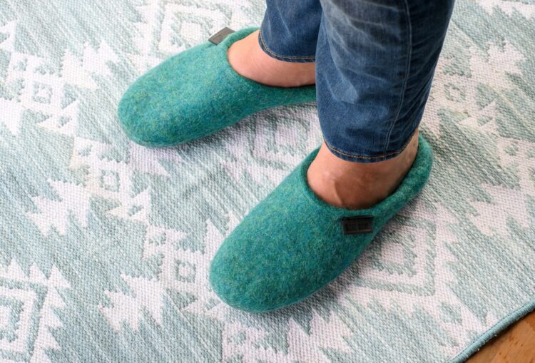 rhiannon johanna feet 6 scaled