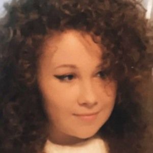 rhiannon mainwaring feet 4