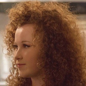 rhiannon mainwaring feet 6