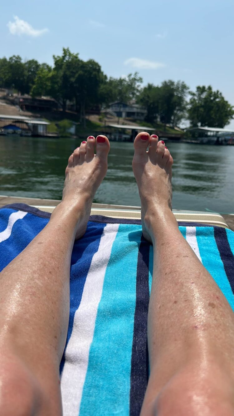 rhonda vincent feet 4