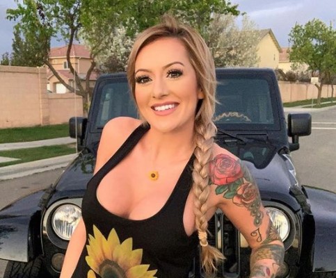 rianna conner carpenter feet 2