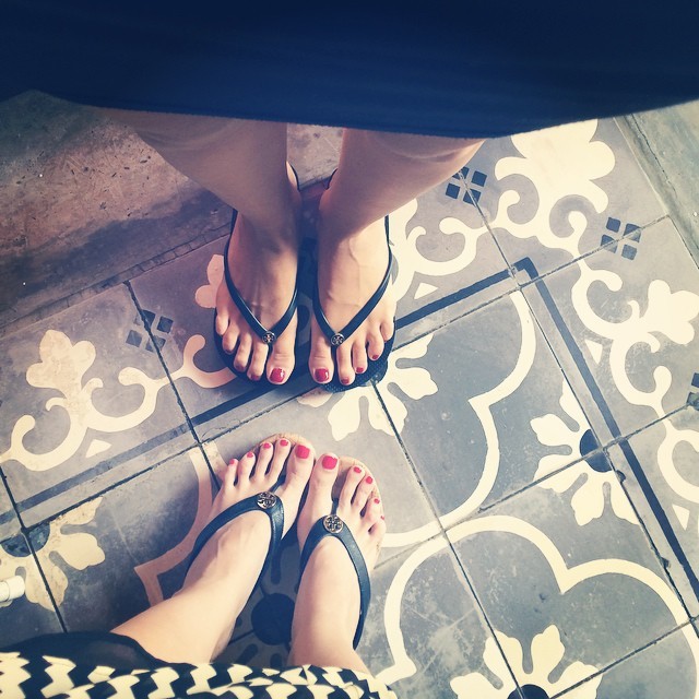 rianti cartwright feet 3