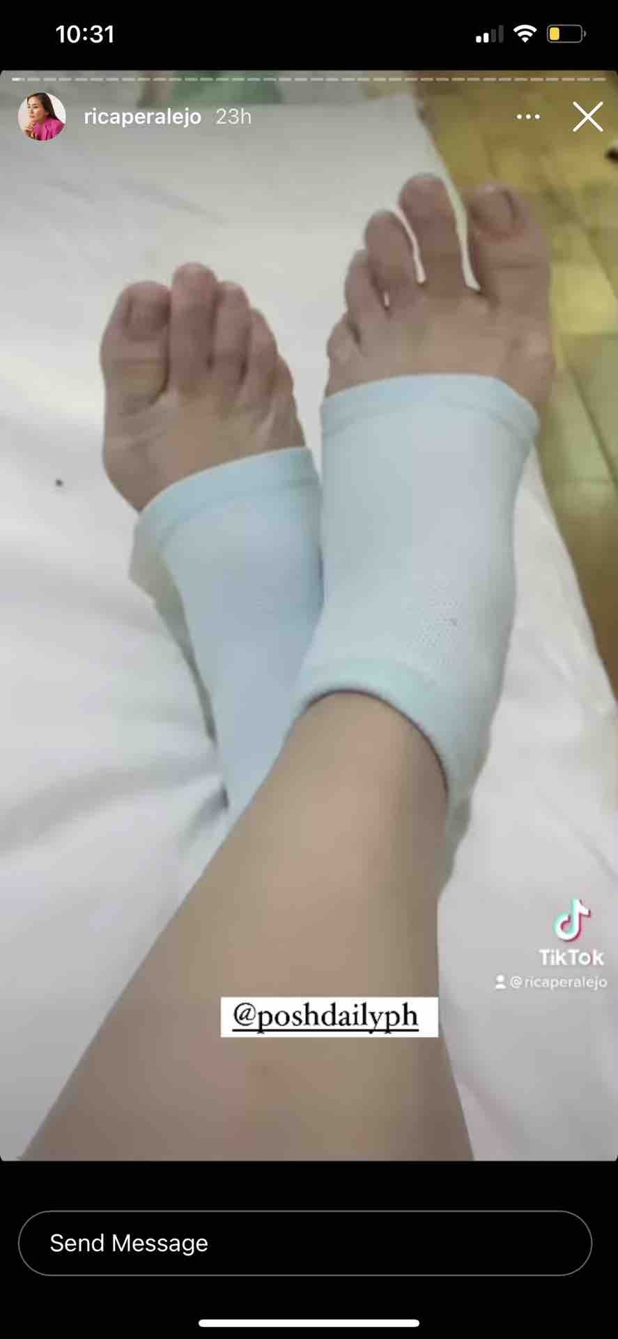 rica peralejo feet 1