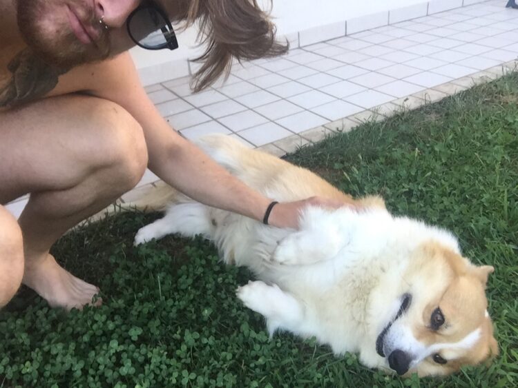 riccardo dose feet 1