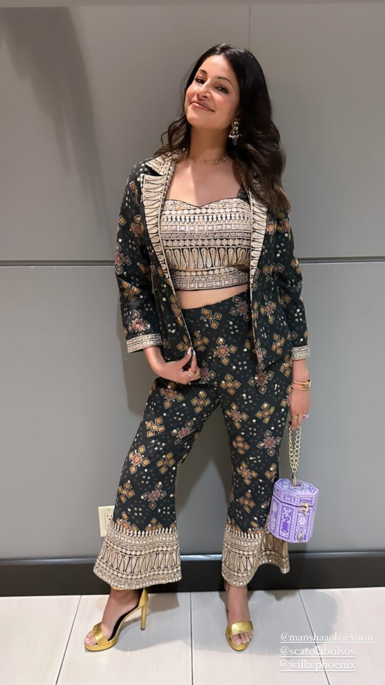 richa moorjani feet 4