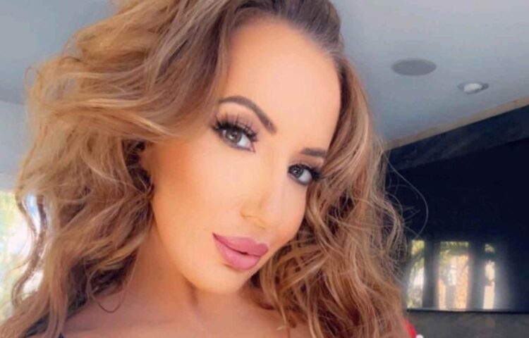 richelle ryan feet 5