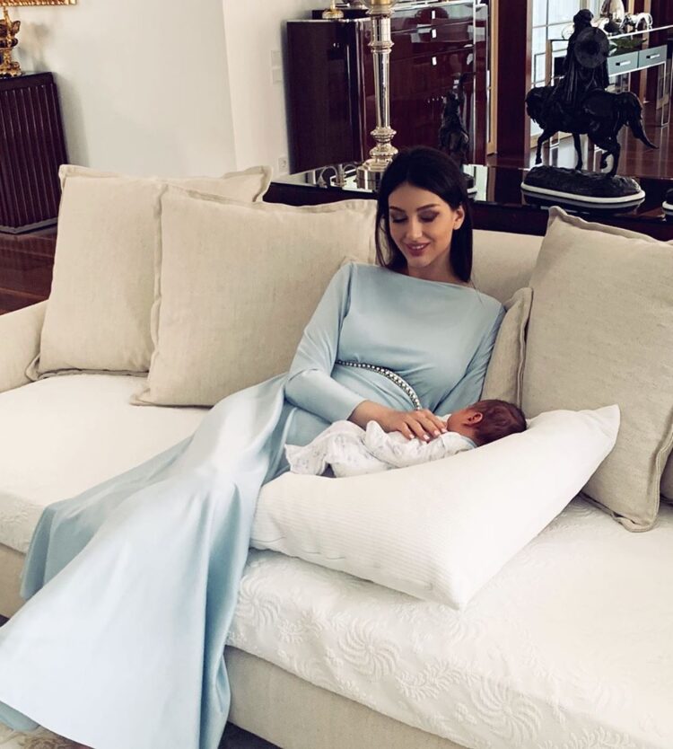 rihana oksana petra feet 2