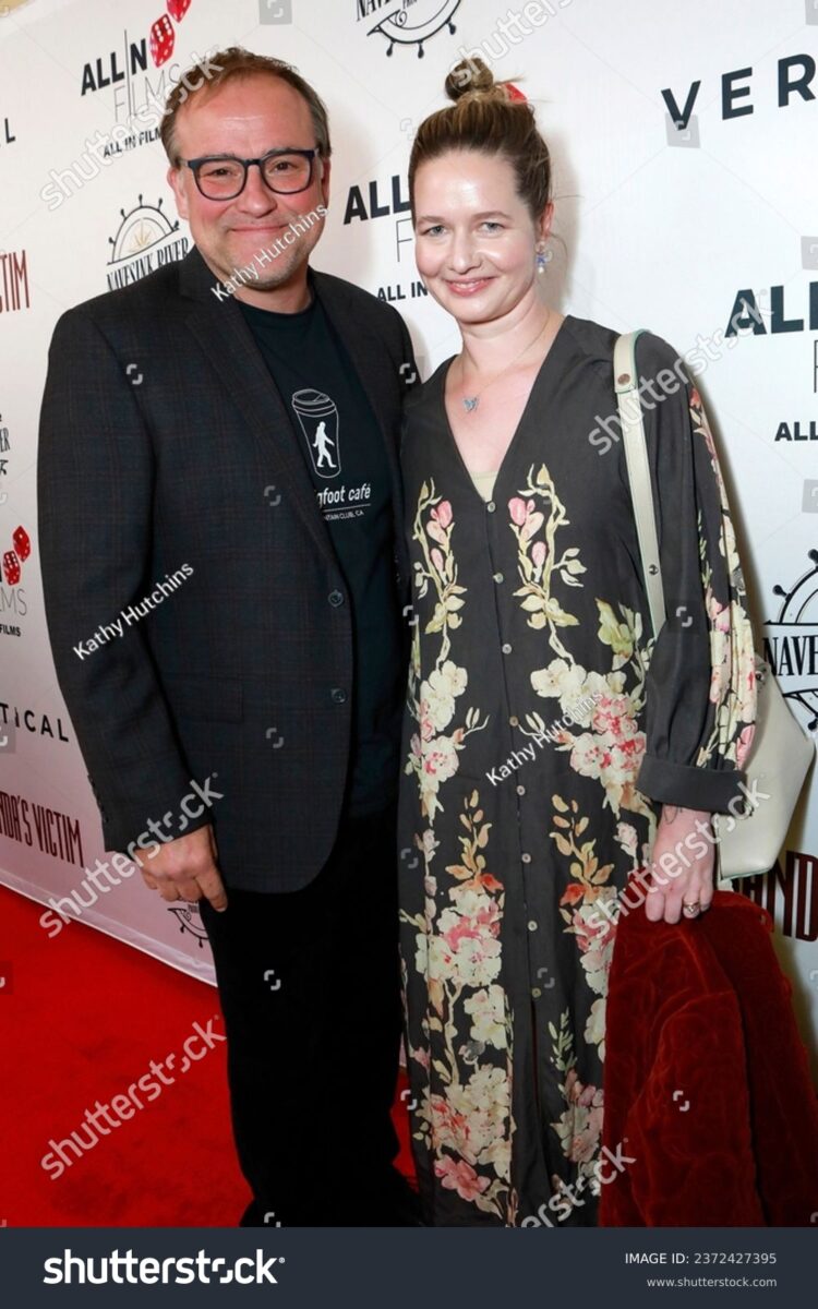 riley deluise feet 4