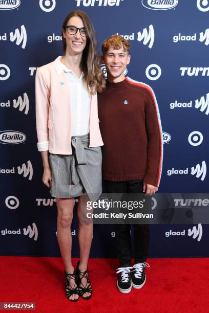 riley j. dennis feet 3