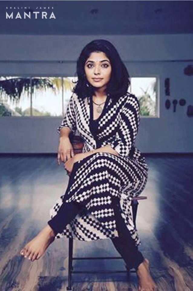 rima kallingal feet 4