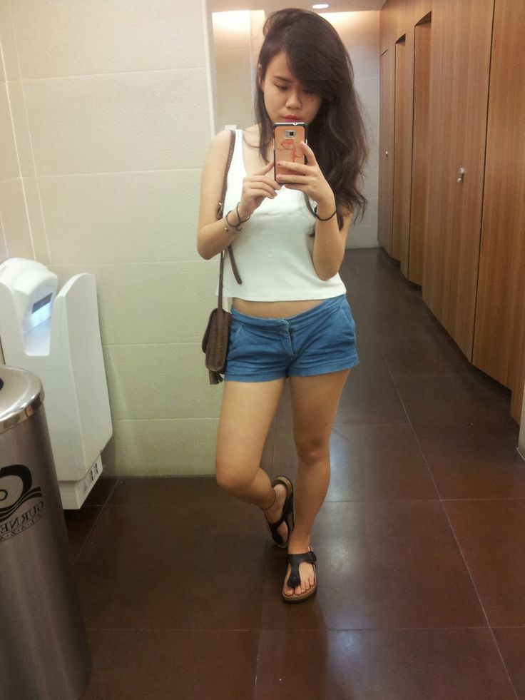 rinko kikuchi feet 6