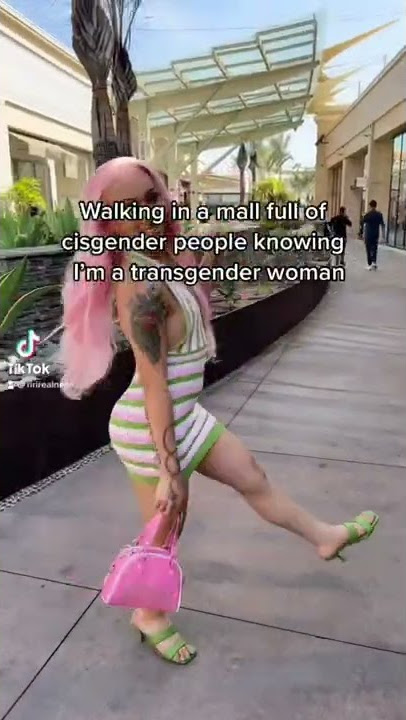 riri.realness feet 3