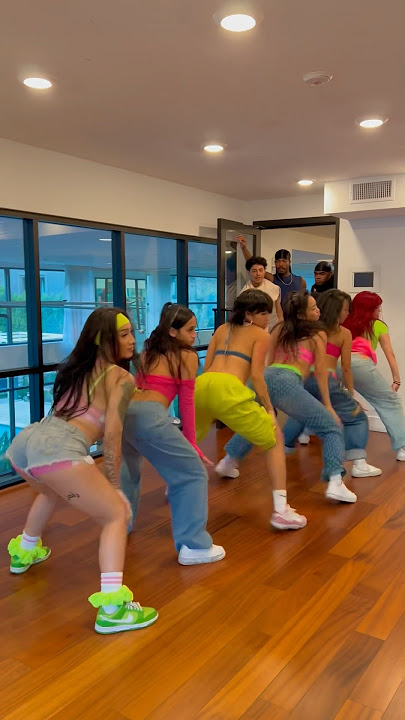 riri.realness feet 6