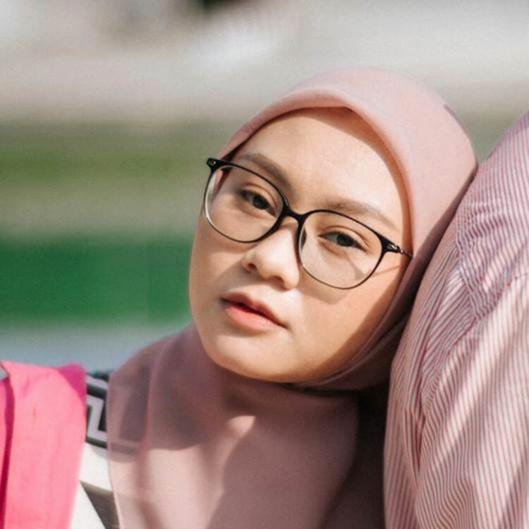 risa saraswati feet 3