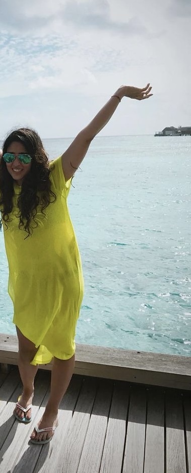 ritika sajdeh feet 3