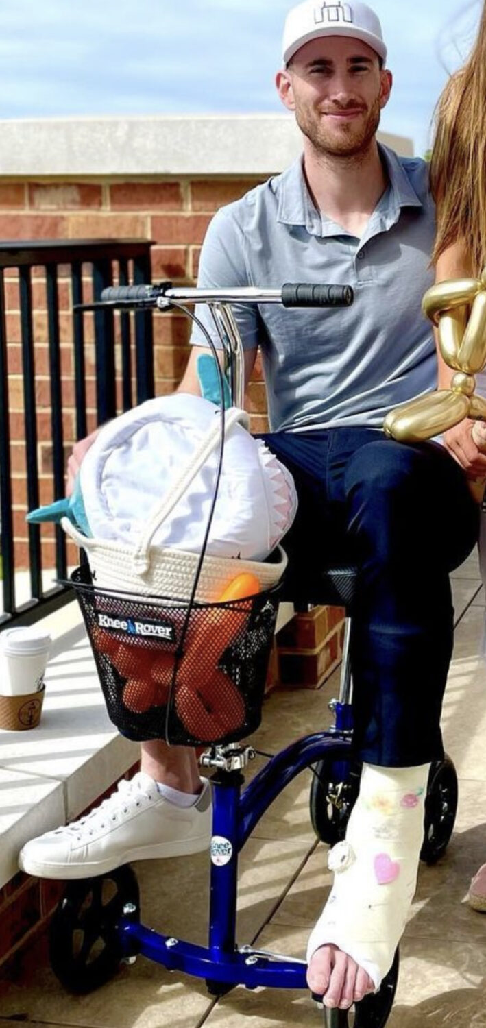 robyn hayward feet 6