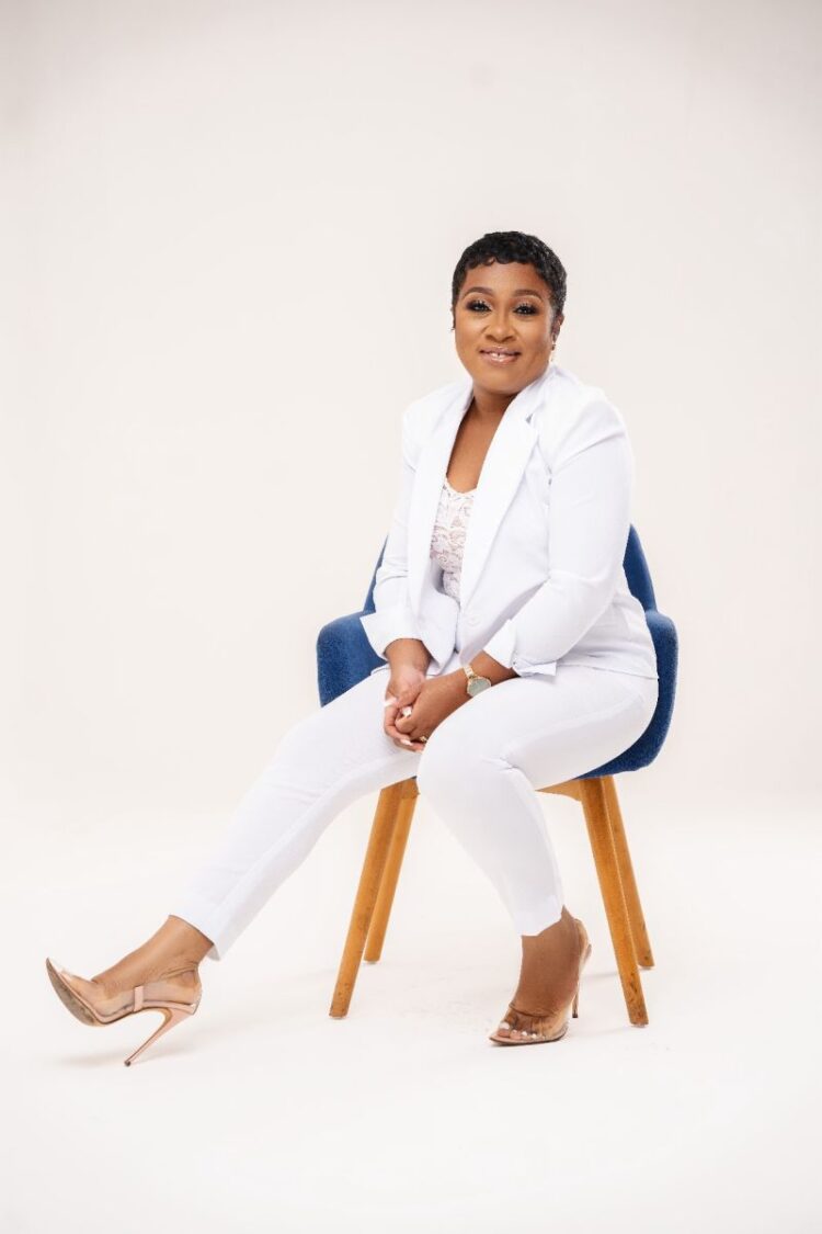 rochelle clarke feet