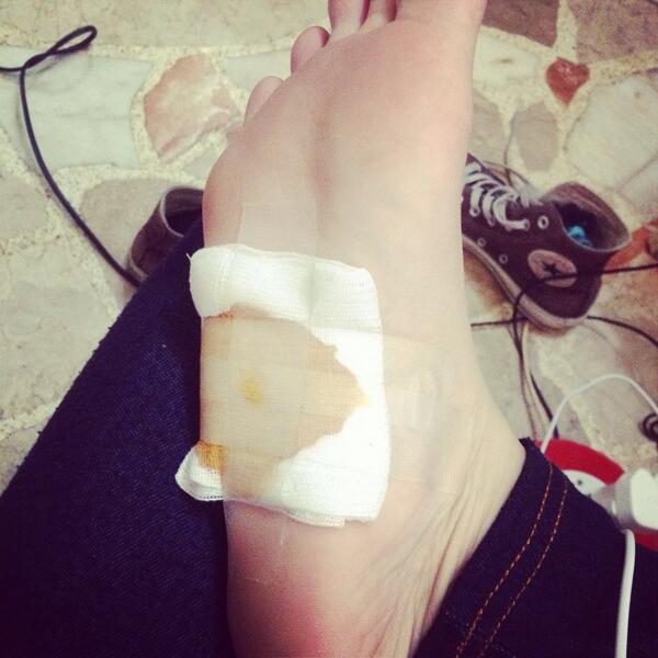 rojean delos reyes feet 4