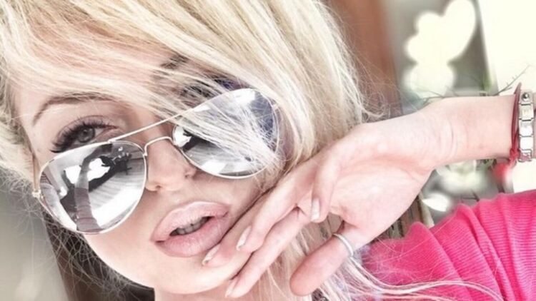 roksana jasek feet 4