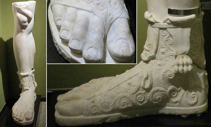 romane feet 4
