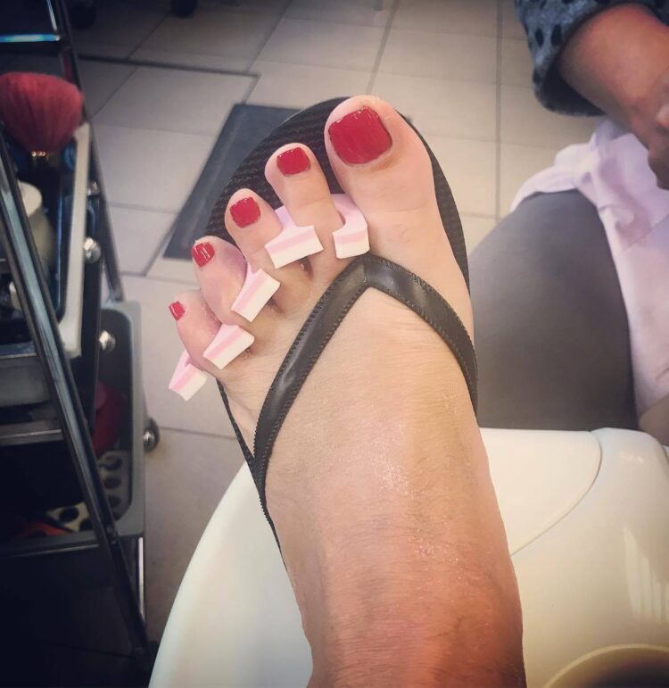romane feet