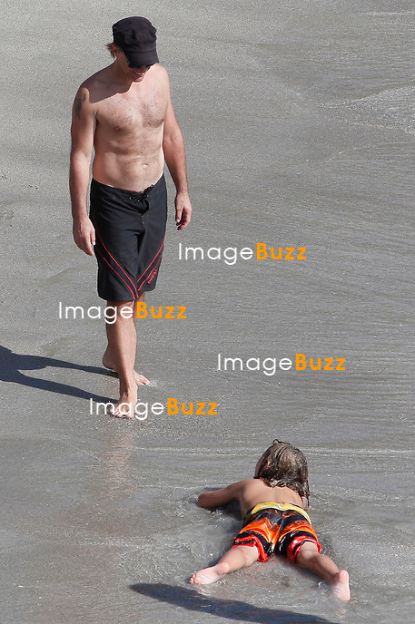 romeo jon bongiovi feet 4