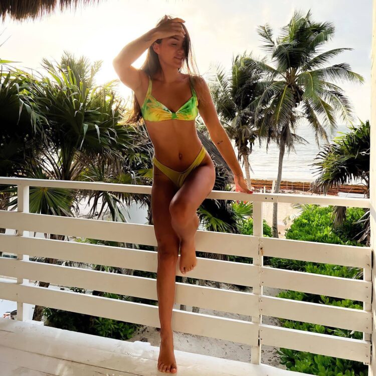 romina piccoli feet 1