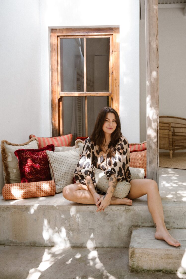 romy boomsma feet 4 scaled