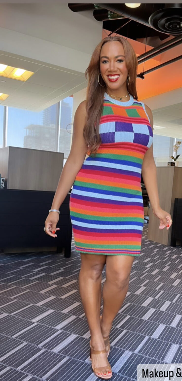 rosalyn gold onwude feet 4