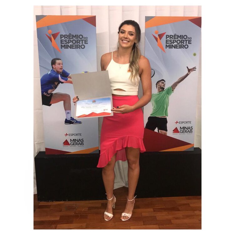 rosamaria montibeller feet