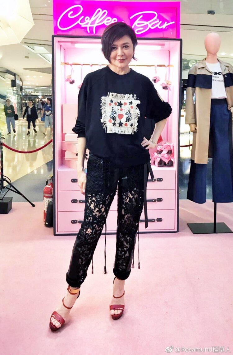 rosamund kwan feet 1