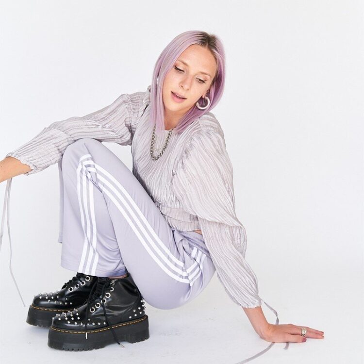 rose sharples feet 2