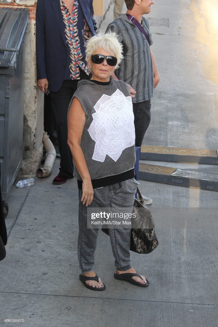 roseanne barr feet 6