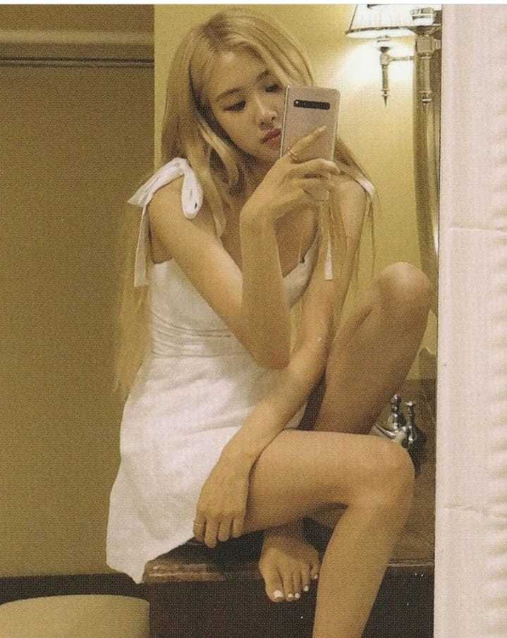 roseanne park feet 2