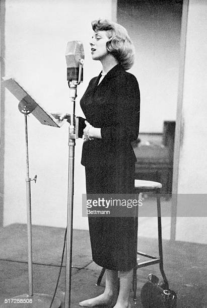 rosemary clooney feet 6