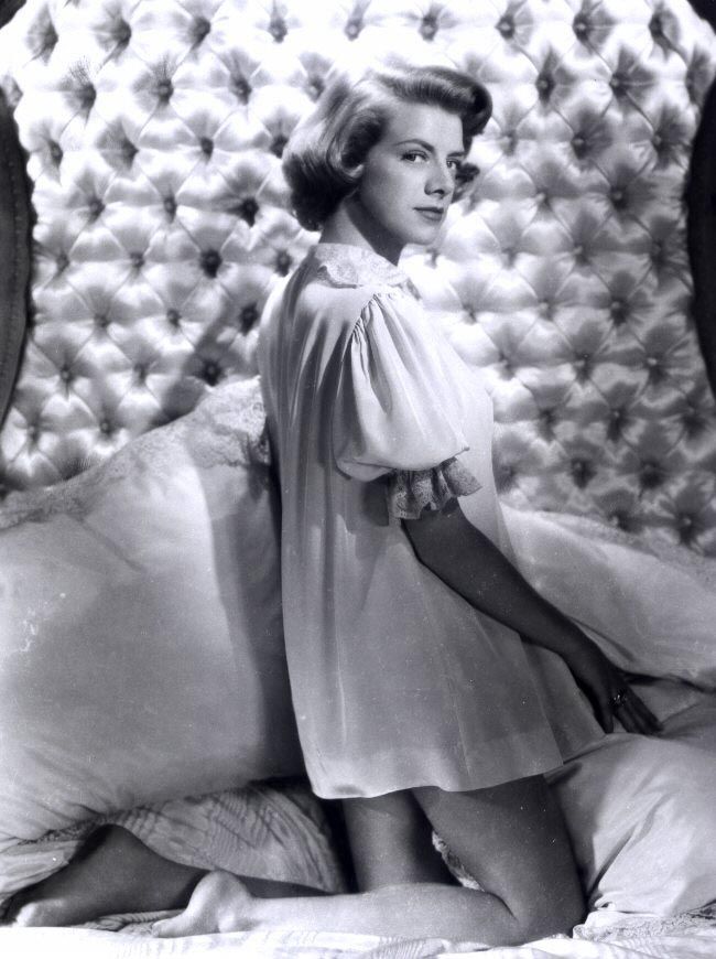 rosemary clooney feet