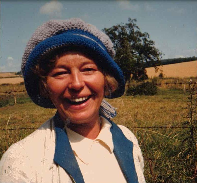 rosemary leach feet 1