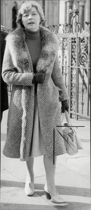 rosemary leach feet 5