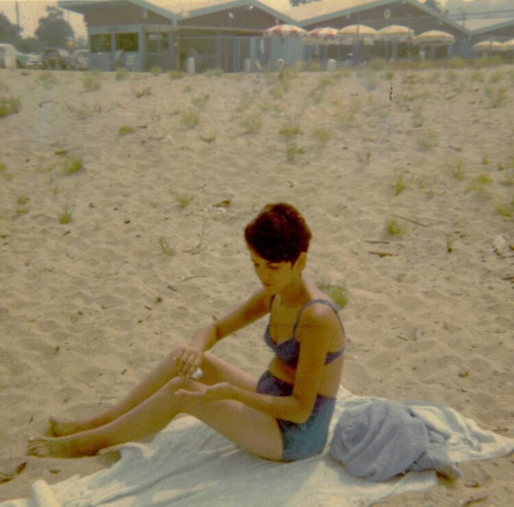 rosemary rogers feet 4