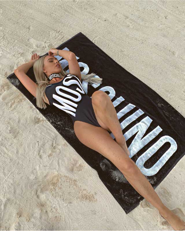 rosie anna williams feet 1