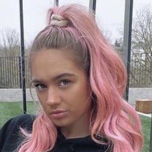 rosie daniels feet 4