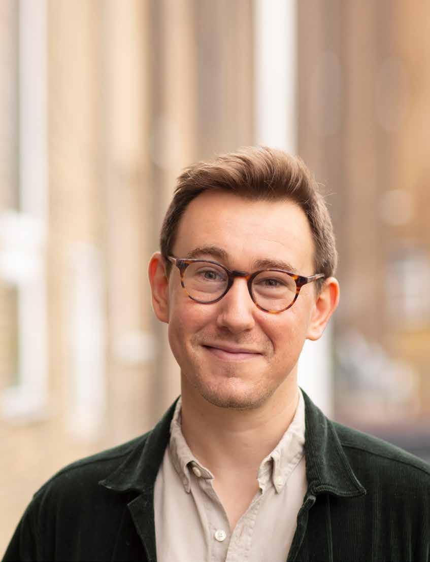 rosymorales303 feet 6