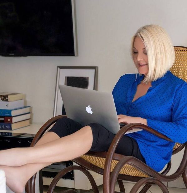 roula koromila feet 5