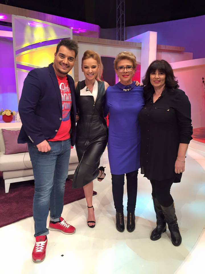 roxana ionescu feet 5