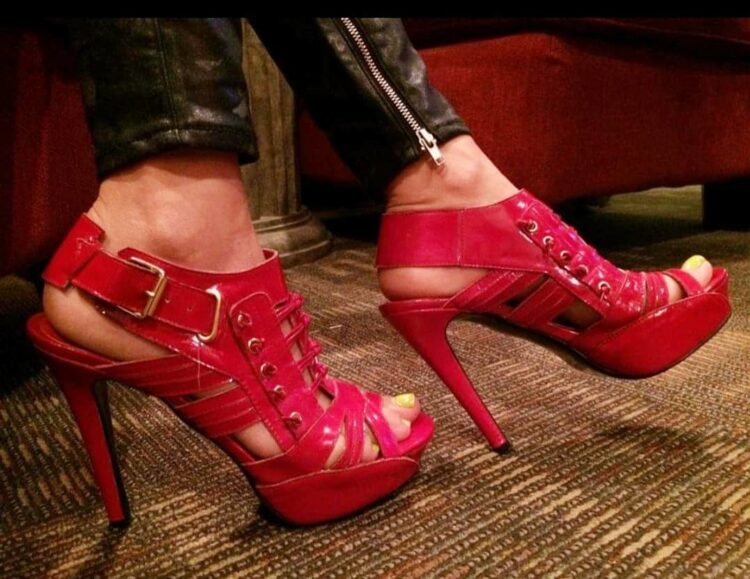 roxy petrucci feet 5